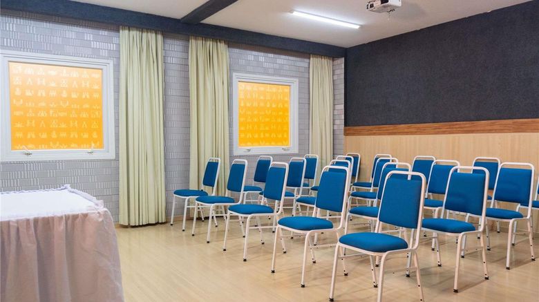 <b>Ibis Vitoria Da Conquista Meeting</b>. Images powered by <a href="https://iceportal.shijigroup.com/" title="IcePortal" target="_blank">IcePortal</a>.
