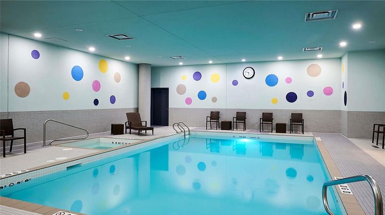 Novotel Toronto Vaughan Centre Pool