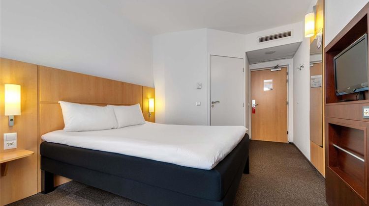 Ibis Krakow Stare Miasto Room