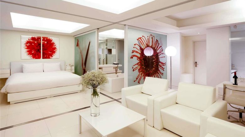 <b>Grand Mercure Ambassador Changwon City Room</b>. Images powered by <a href="https://iceportal.shijigroup.com/" title="IcePortal" target="_blank">IcePortal</a>.