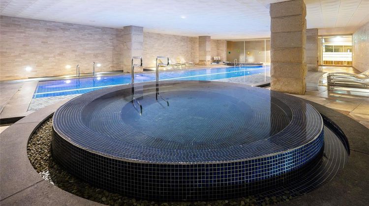 Grand Mercure Ambassador Changwon City Pool