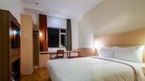 Ibis Saigon South Room
