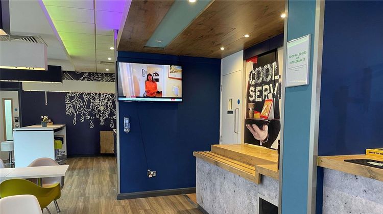 Ibis Budget Belfast City Centre Exterior