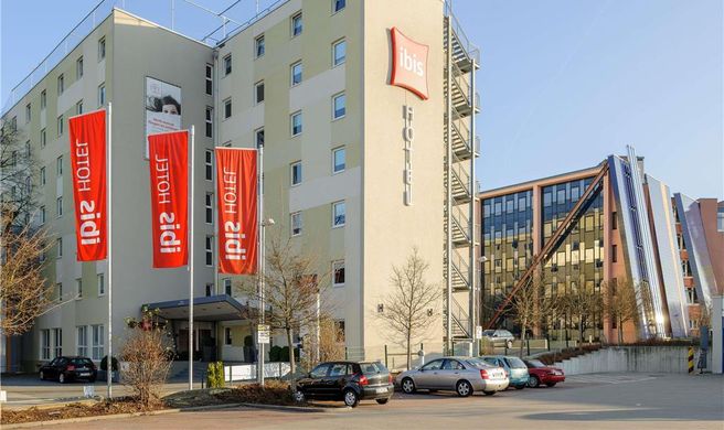 Ibis Stuttgart Airport Messe Exterior