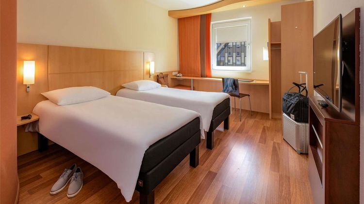 Ibis Stuttgart Airport Messe Room