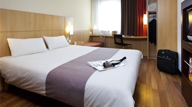 <b>Hotel Ibis Sint Niklaas Centrum Room</b>. Images powered by <a href="https://iceportal.shijigroup.com/" title="IcePortal" target="_blank">IcePortal</a>.