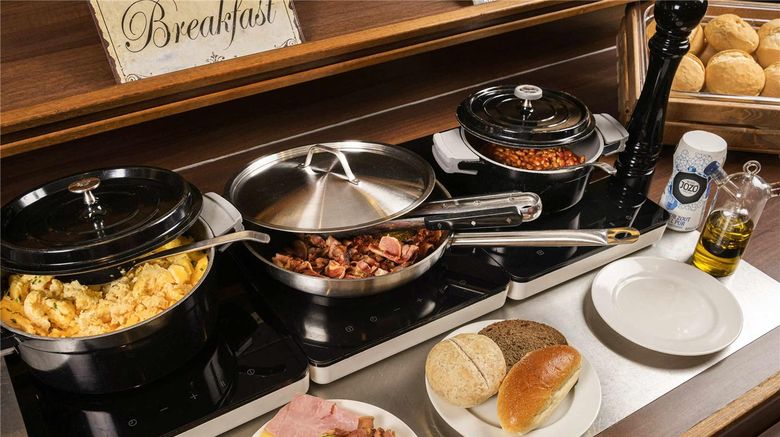 <b>Hotel Ibis Sint Niklaas Centrum Restaurant</b>. Images powered by <a href="https://iceportal.shijigroup.com/" title="IcePortal" target="_blank">IcePortal</a>.