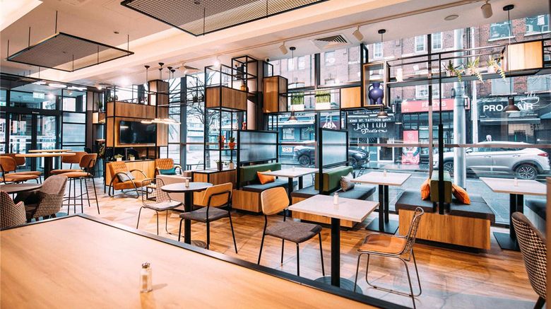 <b>Hotel Ibis Belfast City Centre Restaurant</b>. Images powered by <a href="https://iceportal.shijigroup.com/" title="IcePortal" target="_blank">IcePortal</a>.