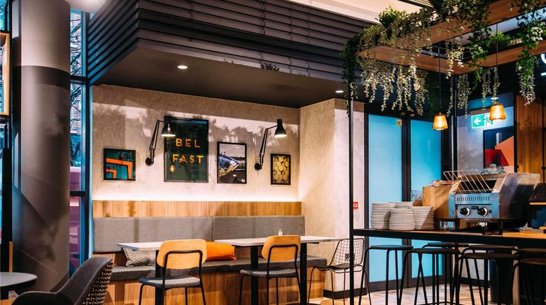 <b>Hotel Ibis Belfast City Centre Restaurant</b>. Images powered by <a href="https://iceportal.shijigroup.com/" title="IcePortal" target="_blank">IcePortal</a>.