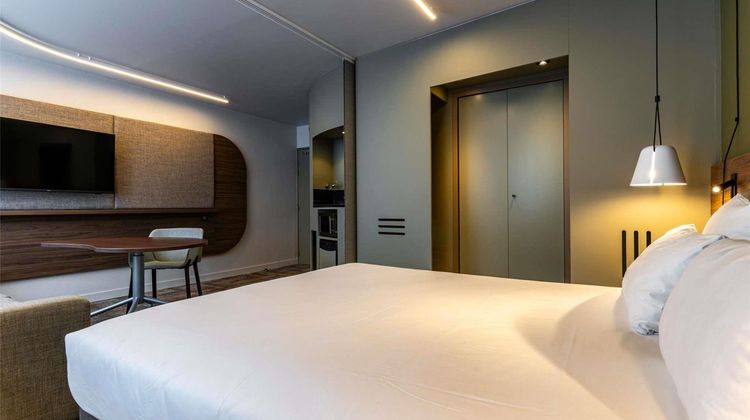 Suite Novotel Reims Centre Room