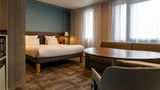 Suite Novotel Reims Centre Room