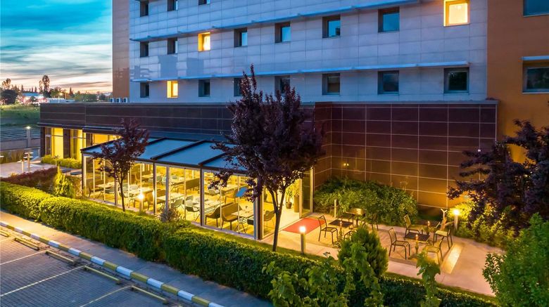 <b>Ibis Bursa Exterior</b>. Images powered by <a href="https://iceportal.shijigroup.com/" title="IcePortal" target="_blank">IcePortal</a>.