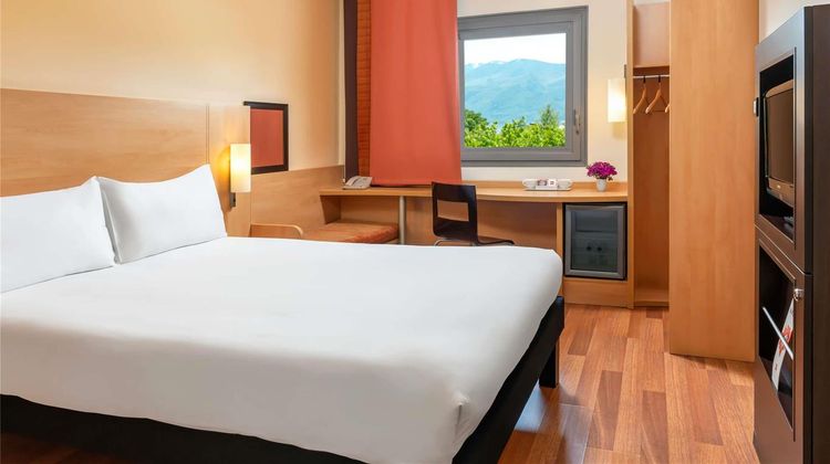 Ibis Bursa Room