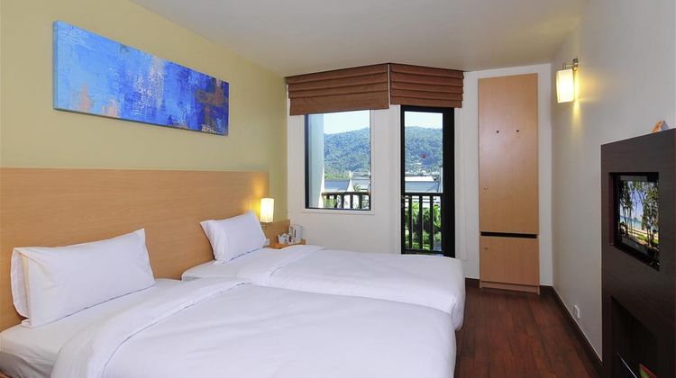 Hotel Ibis Phuket Kata Room