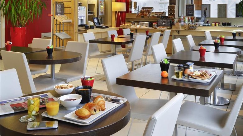 <b>Hotel Ibis Etampes Restaurant</b>. Images powered by <a href="https://iceportal.shijigroup.com/" title="IcePortal" target="_blank">IcePortal</a>.