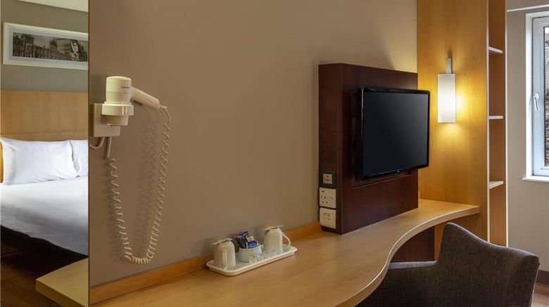 <b>Hotel Ibis Belfast Queens Quarter Room</b>. Images powered by <a href="https://iceportal.shijigroup.com/" title="IcePortal" target="_blank">IcePortal</a>.