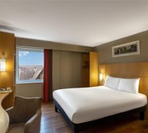 Hotel Ibis Belfast Queens Quarter Room