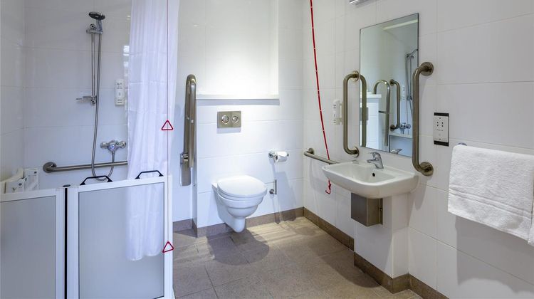 Hotel Ibis Belfast Queens Quarter Room
