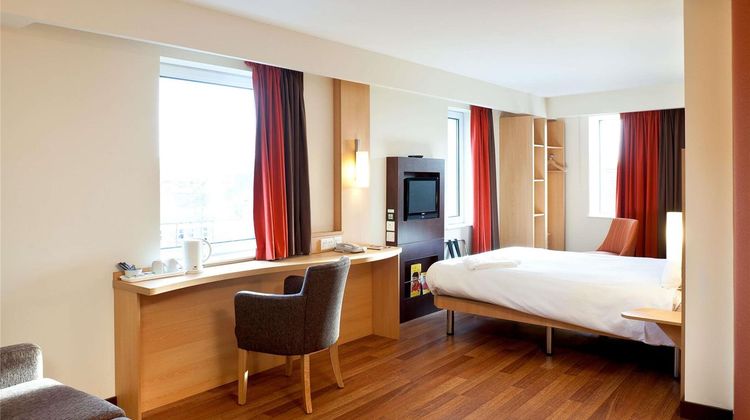 Hotel Ibis Belfast Queens Quarter Room