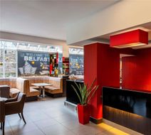 Hotel Ibis Belfast Queens Quarter Exterior