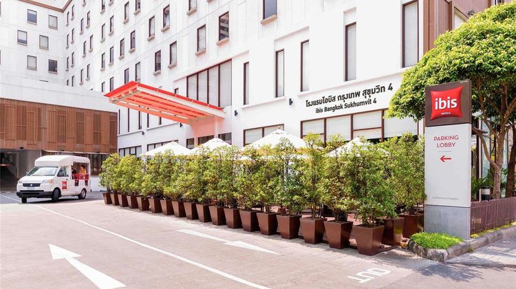Ibis Bangkok Sukhumvit 4 Exterior
