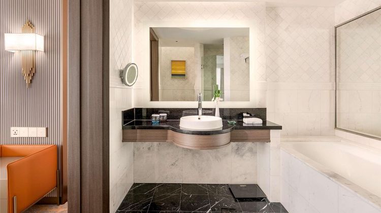 Pullman Shanghai Central Suite