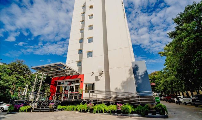Ibis Asuncion Exterior