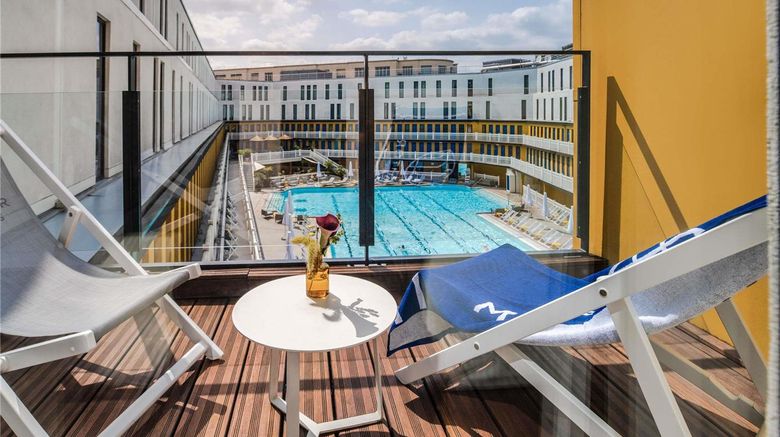 <b>Molitor Hotel & Spa Paris Room</b>. Images powered by <a href="https://iceportal.shijigroup.com/" title="IcePortal" target="_blank">IcePortal</a>.