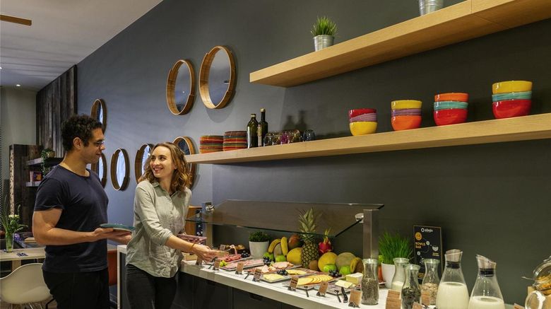 <b>Adagio Berlin Kurfurstendamm Restaurant</b>. Images powered by <a href="https://iceportal.shijigroup.com/" title="IcePortal" target="_blank">IcePortal</a>.