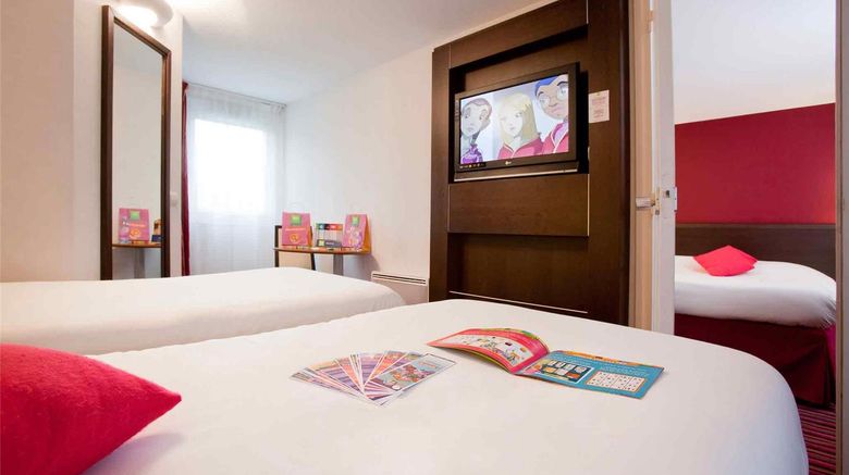 <b>Ibis Styles Belfort Centre Room</b>. Images powered by <a href="https://iceportal.shijigroup.com/" title="IcePortal" target="_blank">IcePortal</a>.