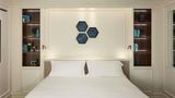 <b>Sofitel Barcelona Skipper Room</b>. Images powered by <a href="https://iceportal.shijigroup.com/" title="IcePortal" target="_blank">IcePortal</a>.