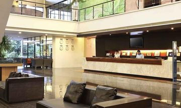 Novotel Manado Golf Resort & Conv Ctr