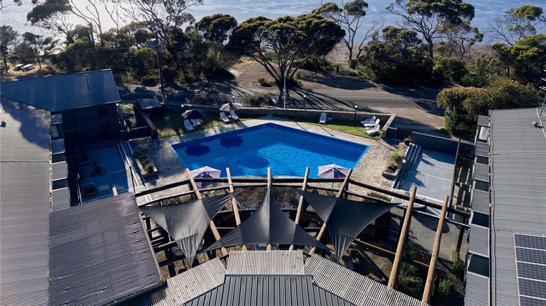 <b>Mercure Kangaroo Island Lodge Pool</b>. Images powered by <a href="https://iceportal.shijigroup.com/" title="IcePortal" target="_blank">IcePortal</a>.