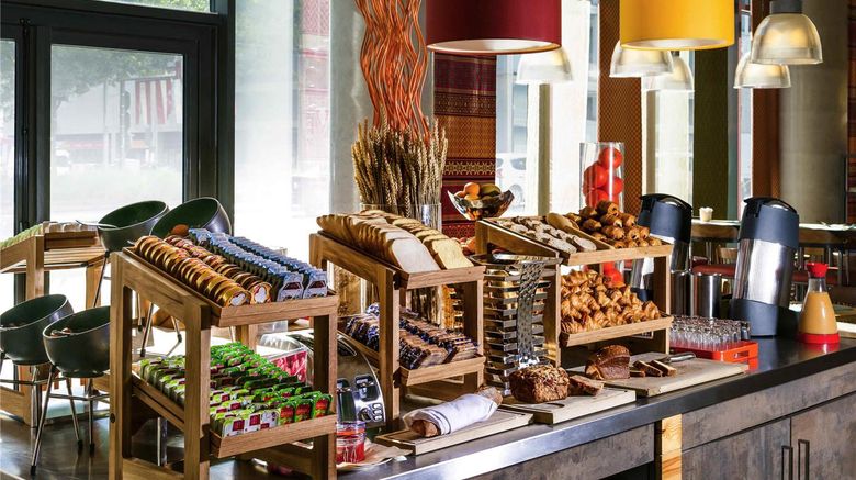 <b>ibis Styles Lyon la Part Dieu Restaurant</b>. Images powered by <a href="https://iceportal.shijigroup.com/" title="IcePortal" target="_blank">IcePortal</a>.