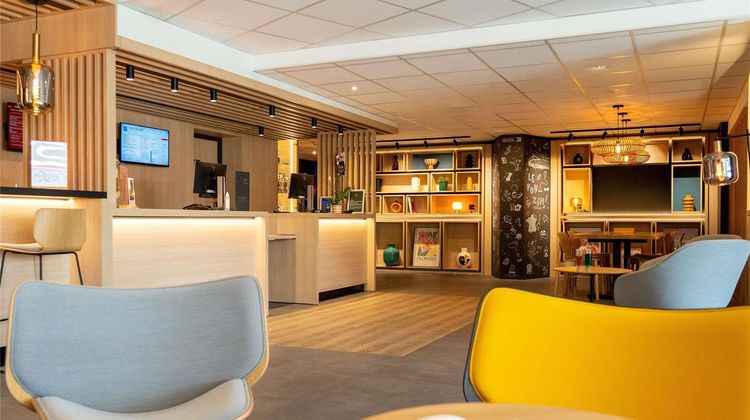 Hotel Ibis Loriol Le Pouzin Exterior