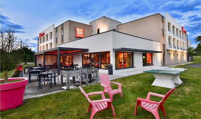 Ibis Les Herbiers Exterior