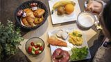 <b>Novotel Rennes Centre Gare Restaurant</b>. Images powered by <a href="https://iceportal.shijigroup.com/" title="IcePortal" target="_blank">IcePortal</a>.