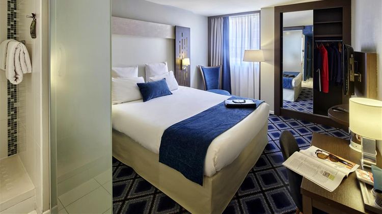 Mercure Chartres Cathedrale Room