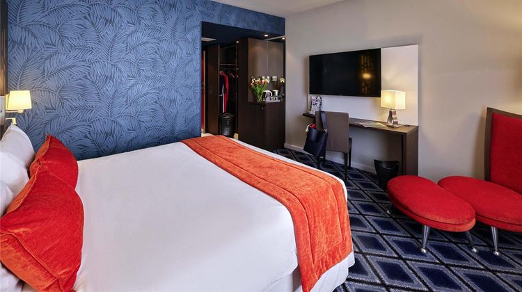 Mercure Chartres Cathedrale Room