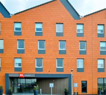 Ibis Lyon Est Chaponnay Exterior