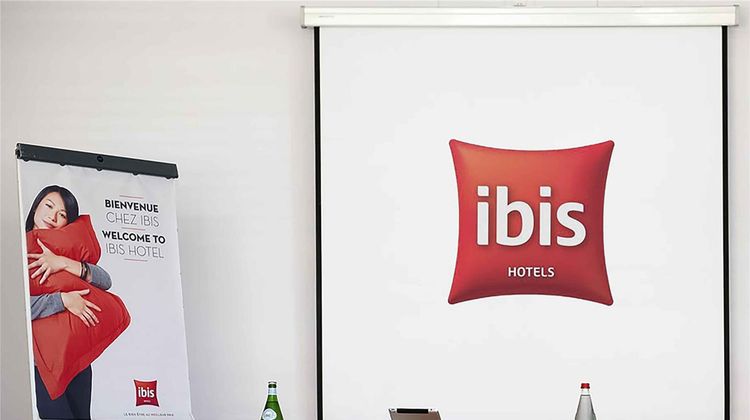 Ibis Lyon Est Chaponnay Meeting
