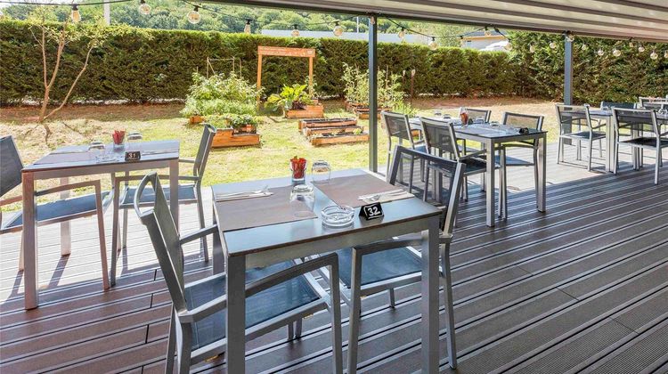 Ibis Lyon Est Chaponnay Restaurant