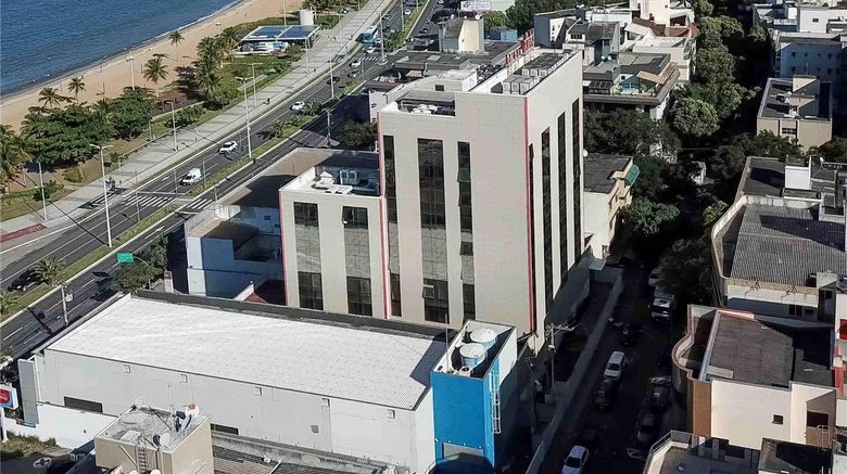 <b>Ibis Vitoria Camburi Exterior</b>. Images powered by <a href="https://iceportal.shijigroup.com/" title="IcePortal" target="_blank">IcePortal</a>.