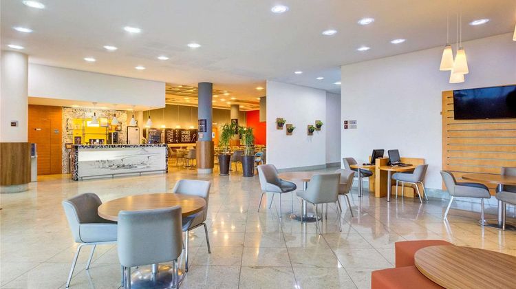 Ibis Vitoria Camburi Other