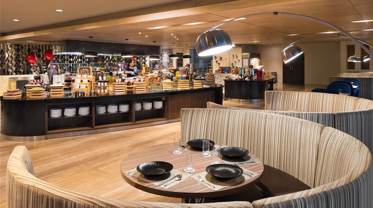 Novotel Jakarta Gajah Mada Restaurant