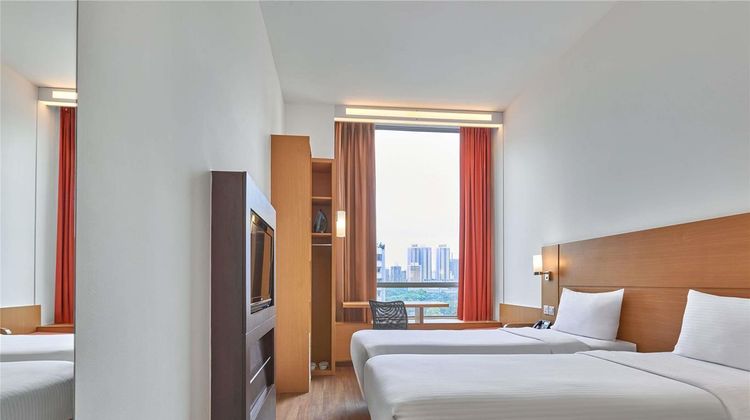 Hotel Ibis Singapore Novena Room