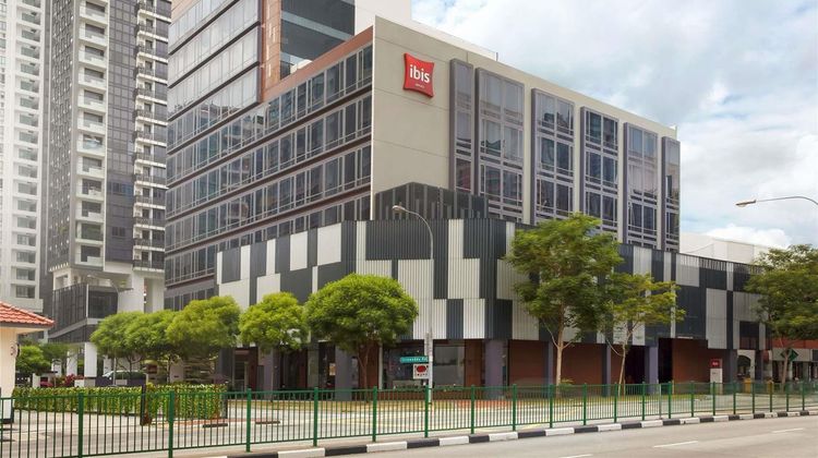 Hotel Ibis Singapore Novena Exterior