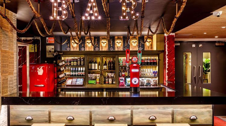 ibis Styles London Southwark Exterior