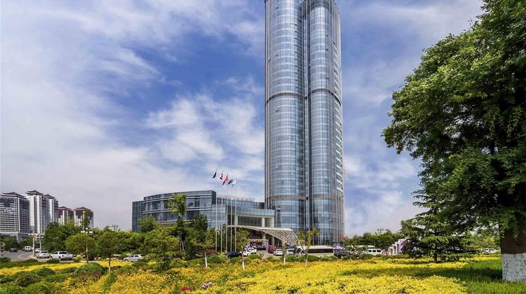 Pullman Linyi Lushang Exterior
