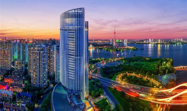 Pullman Linyi Lushang Exterior